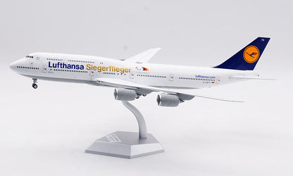 1:200 SQ Wings Lufthansa Boeing 747-8 D-ABYK Passenger Airplane Diecast Model