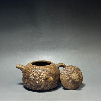 Chinese Yixing Zisha Clay Handmade Exquisite Teapot （金蟾壶 底款：蒋蓉）