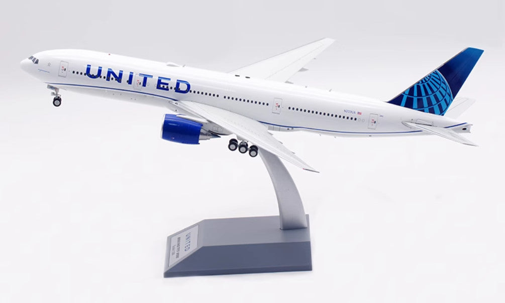 1:200 32CM InFlight UNITED BOEING 777-200ER Passenger Airplane Diecast Model