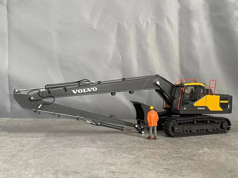 1:50 EC220E Extended Arm Excavator Machine Construction Equipment Diecast Model