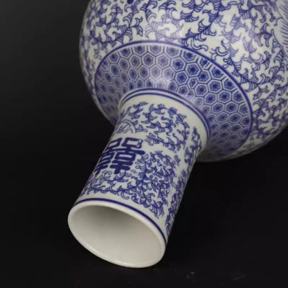 Old Blue & white porcelain Painted Double Happiness vase Qing Qianlong Mark