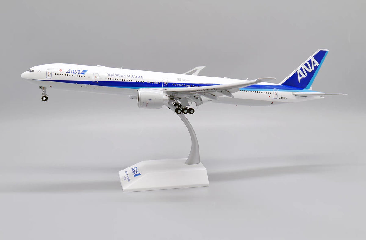 37CM 1:200 JC Wings ANA Boeing 777-300ER Passenger Airplane Diecast Model