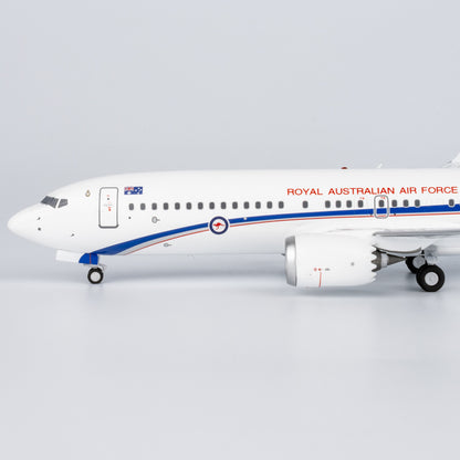1:200 NG Models RAAF Boeing 737 MAX 8 Passenger Diecast Aircraft Model