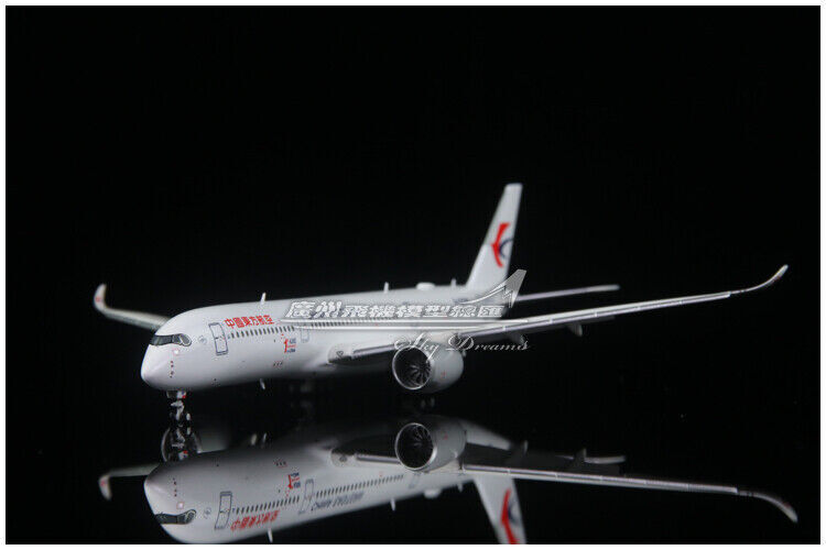 1:400 JC Wings CHINA EASTERN AIRBUS A350-900XWB Airplane Flap Down Diecast Model