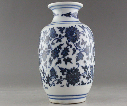 5 inch RARE BLUE AND WHITE PORCELAIN FLOWER VASE OF CHINESE ANTIQUE
