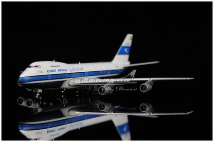 1:400 Phoenix Kuwait Airways BOEING 747-200 Passenger Airplane Diecast Model