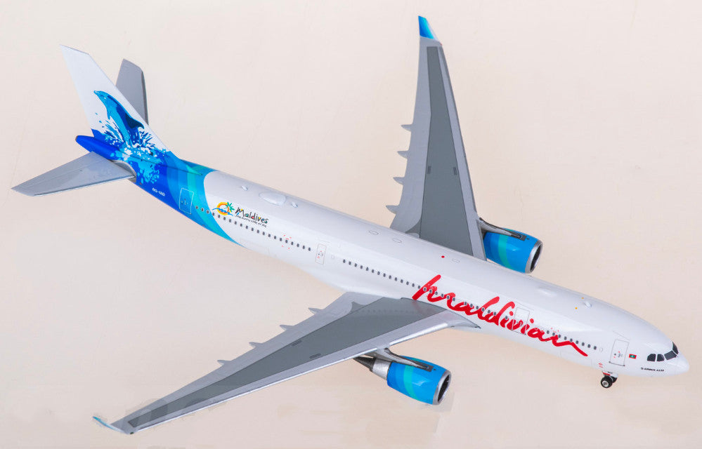 1:400 Phoenix Maldivian Airbus A330-200 Airplane Diecast Aircraft Plane Model