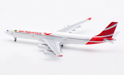 1:200 32CM InFlight Air Maoritius AIRBUS A340-200 Aeroplane Diecast Plane Model