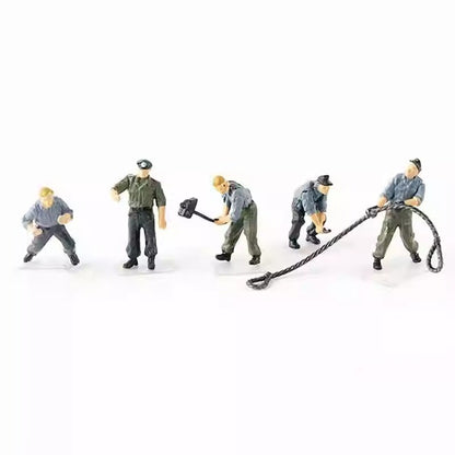 1/72 German Mechanical Engineer Engine Repairman Soldier 5 Soldier Model