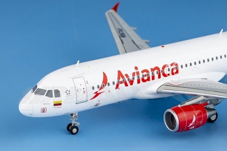 1:200 JC Wings Avianca AIRBUS A320 Passenger Aircraft Diecast Airplane Model