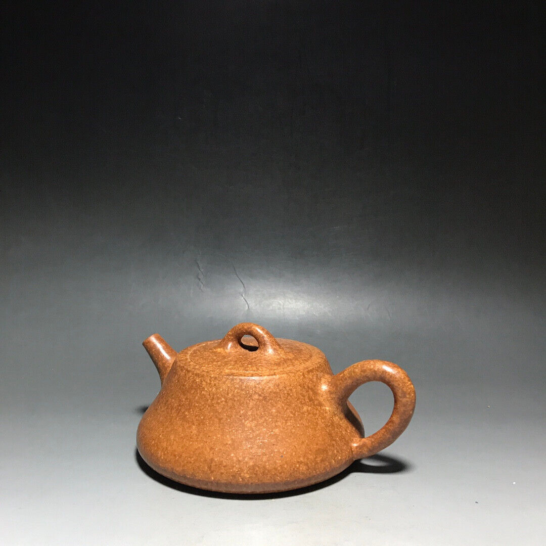 Chinese Yixing Zisha Clay Handmade Exquisite Teapot（石瓢 底款：顾景舟）