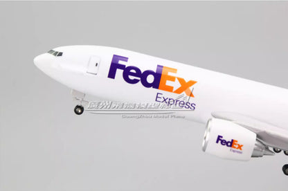 1:150 49CM FedEx BOEING 777F Airplane Landing Gears Resin Aircraft Plane Model