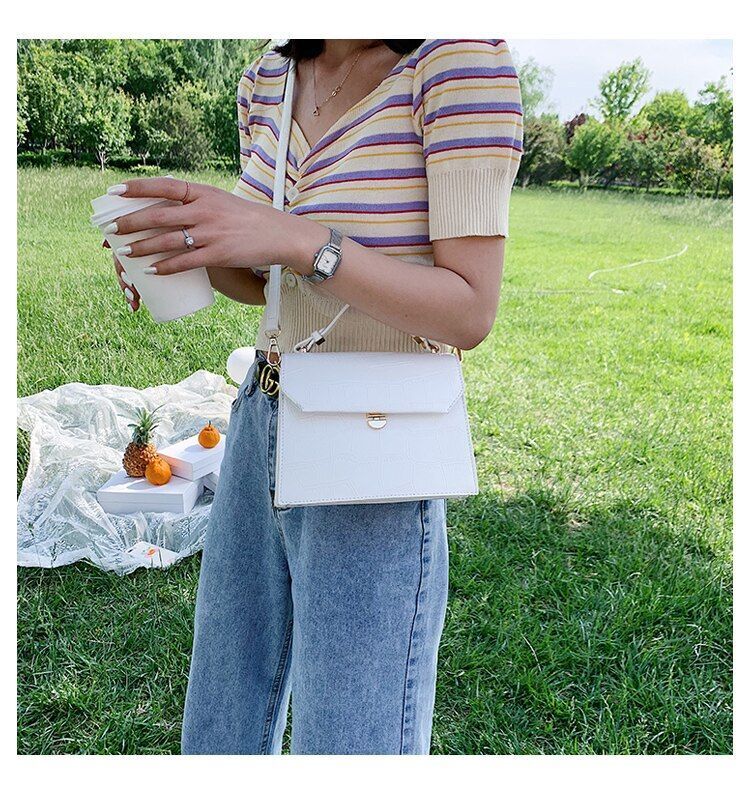 Stone Patent White Crossbody Bags Small Handbag Synthetic Leather Bag 17*21*8 CM