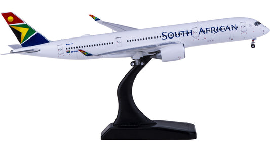 1:400 GeminiJets SOUTH AFRICAN AIRBUS A350-900 Passenger Airplane Diecast Model