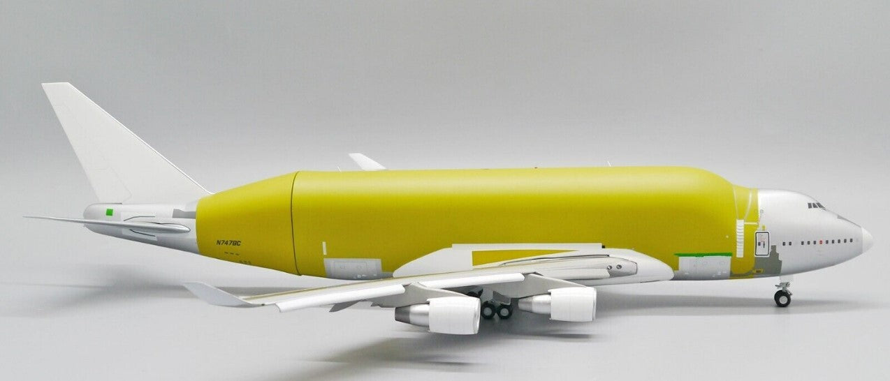 1:200 JC Wings Boeing Company BOEING B747-400LCF Flap Down Plane Diecast Model