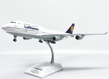 1:200 JC Wings Lufthansa BOEING B747-400F Passenger Plane Diecast Aircraft Model