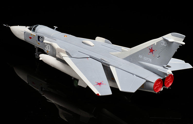 1/72 Russian Navy Su-24 Fighter Bomber Model SU-24MR 30White SU24 Alloy