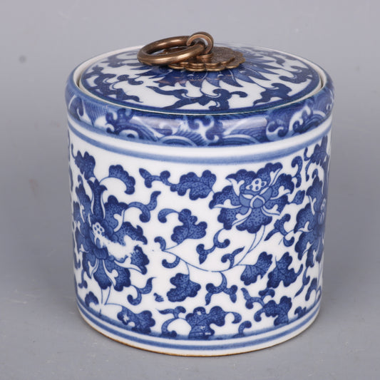 4.13" China Jingdezhen Blue and White Porcelain Lotus Flower Tea Leaf Pot Jar