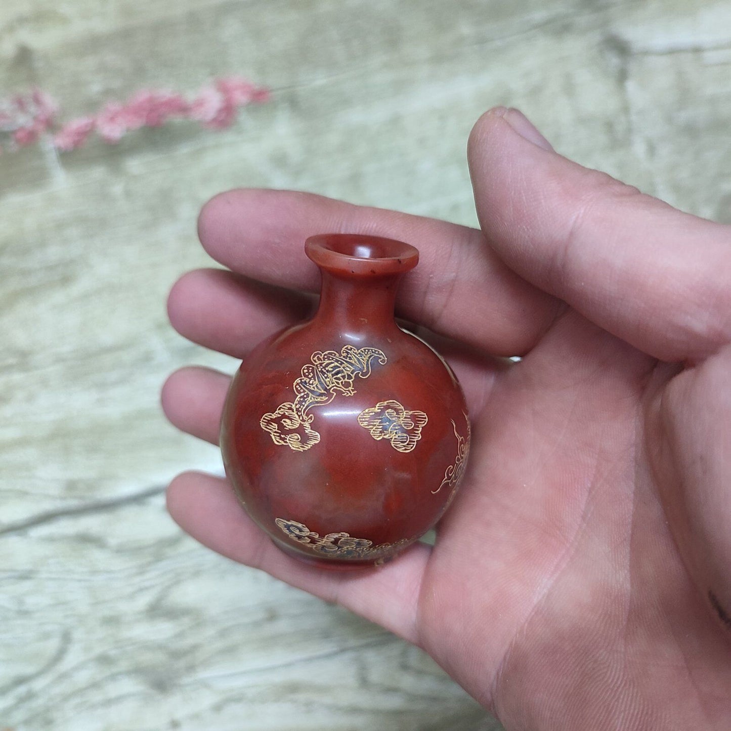 Old Beijing Collector Awesome Shoushan Stone Snuff Bottle Carved Gilding Flower