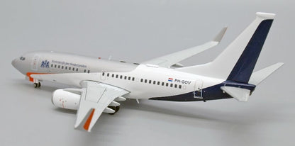 1:200 JC Wings Netherlands Government BOEING 737-700 Airplane Diecast Model