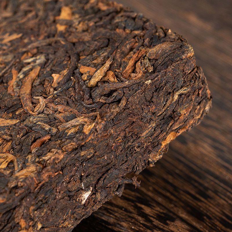Yunnan Ripe Puerh Tea Iceland Old Tree Cooked Pu-erh Tea Brick Black Tea 200g