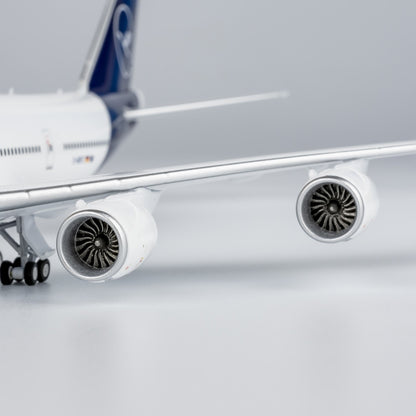 1:400 NGmodels Lufthansa Boeing 747-8 Passenger Airplane Diecast Plane Model