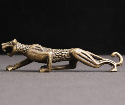 Brass old statue Chinese handmade leopard statue delicate antique