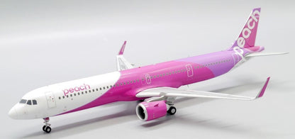 1:200 JC Wings Peach AIRBUS A321neo Passenger Airplane Diecast Aircraft Model