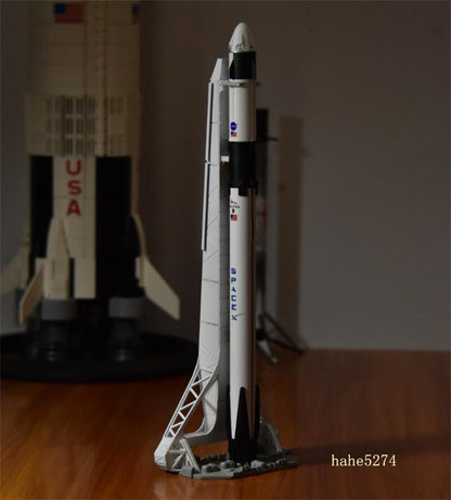 SpaceX Falcon IX Rocket F9 Crewed Dragon + Tower Static Model