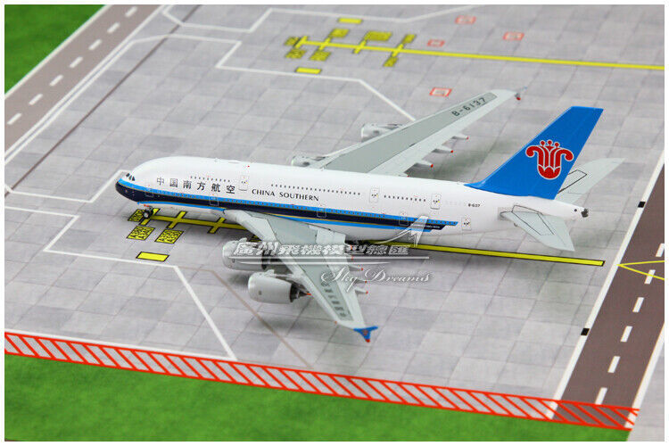 1:400 JC Wings CHINA SOUTHERN AIRBUS A380 Passenger Airplane Diecast Plane Model