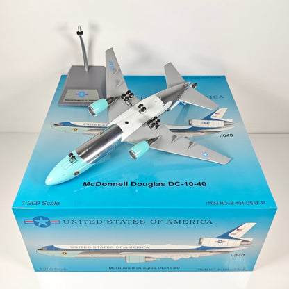 1:200 B-Models UNITED STATES OF AMERICA DC-10-40 Diecast Aircraft Plane Model