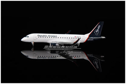 1:400 GeminiJets Republic Airways Embraer ERJ-175 Passenger Plane Diecast Model