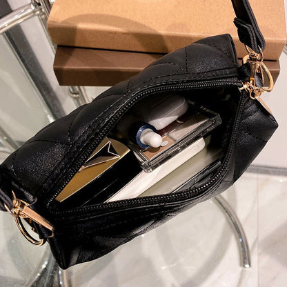 Handbags Retro Embroidery Synthetic Leather Shoulder Underarm Bag Hobos Handbags