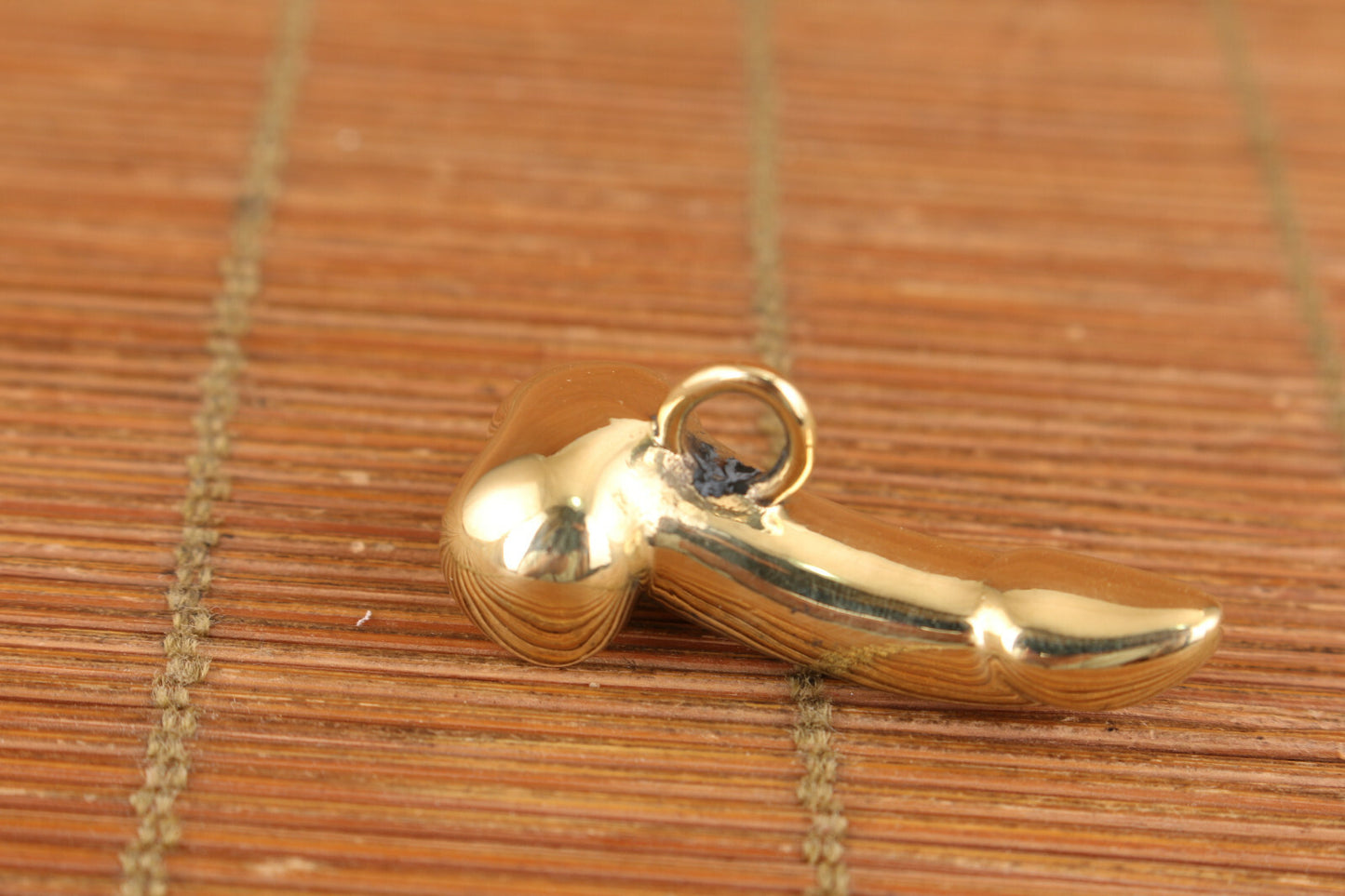 Rare chinese copper hand cast fengshui penis cool statue necklace key pendant