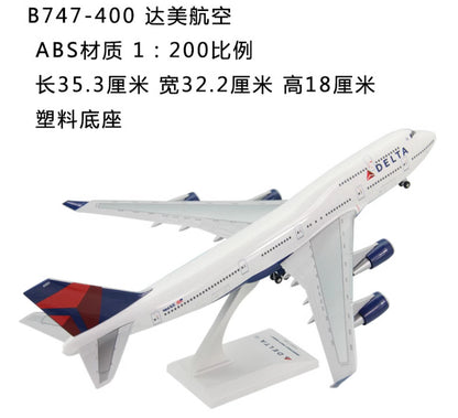 1:200 35CM RISESOON DELTA BOEING 747-400 Passenger Airplane ABS Plastic Model