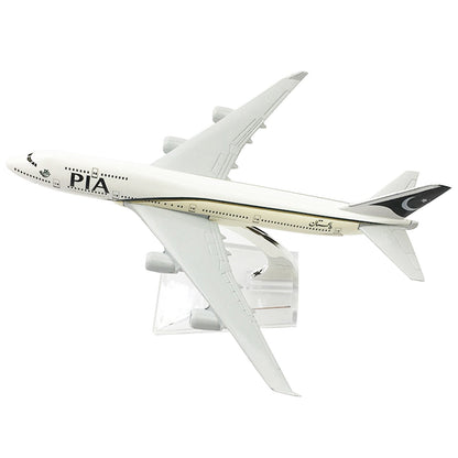 1:400 B747 Airlines PIA Metal Airplane Model Alloy Plane Diecast Plane Model