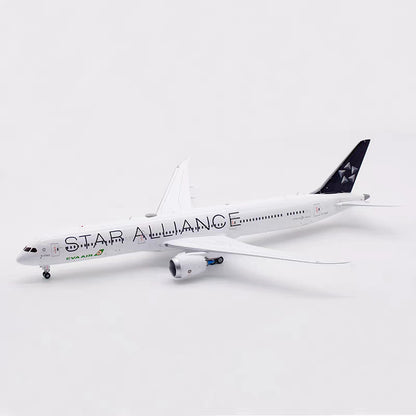 1:200 SQ Wings EVA Air Boeing 787-10 B-17812 Passenger Airplane Diecast Model