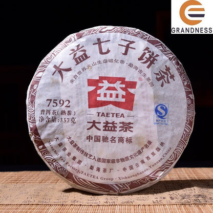 2012 Yunnan Menghai Dayi TAETEA 7592 Chi Tse Beeng Ripe Puer Pu Erh Tea 357g