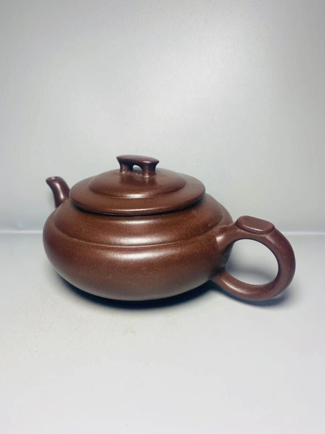 Chinese Yixing Zisha Clay Handmade Exquisite Teapot(上新桥 底款：顾景舟)