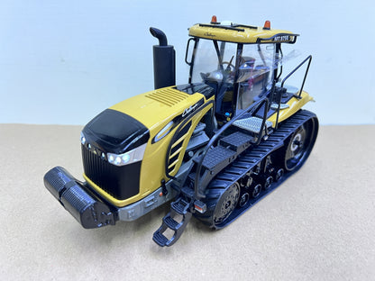 1:32 USK CHALLENGER MT875E Tractor Farm Vehicle Machinery Diecast Model