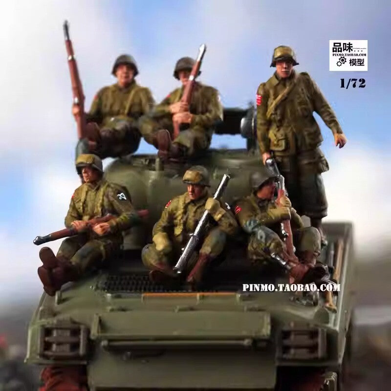 1/72 US Armored Tank Mounted Soldier 6 Soldier Model