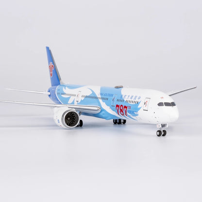 1:400 NGmodels China Southern B787-9 Passenger Airplane Diecast Plane Model