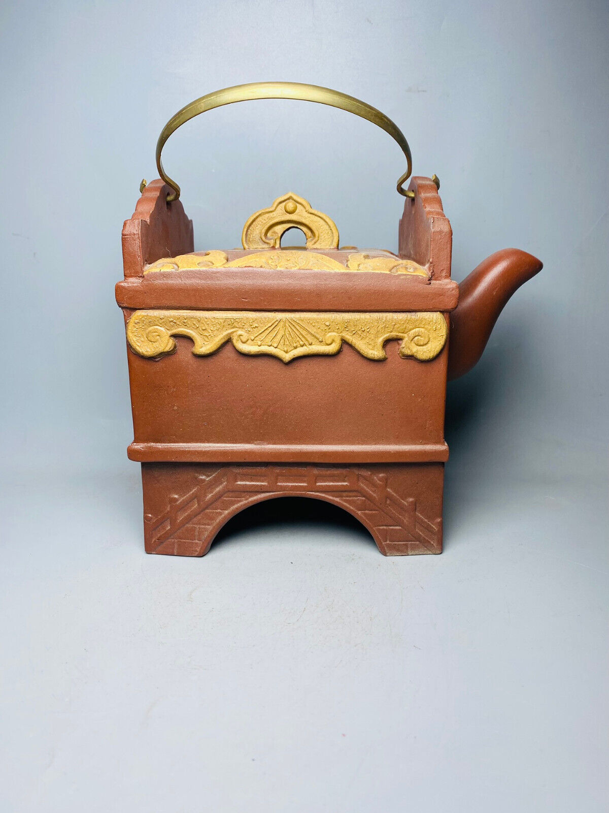 Chinese Yixing Zisha Clay Handmade Exquisite Teapot （百宝箱提梁 底款：大明万历年）