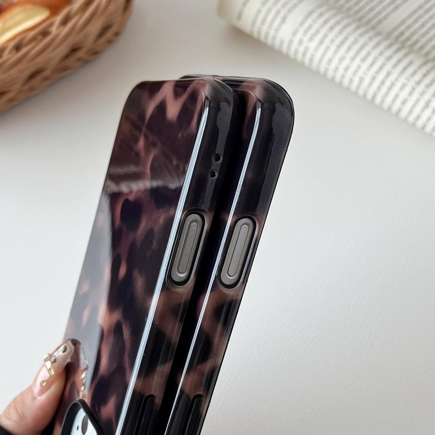Compatible with Iphone 17 Pro Max Case Tortoise Shell Phone Case for Women Girl