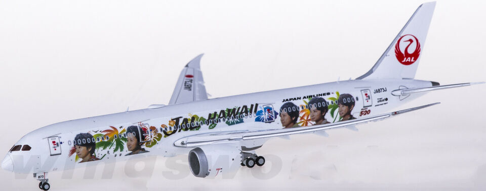 1:400 JC Wings JAPAN AIRLINES BOEING 787-9 Passenger Airplane Diecast Model