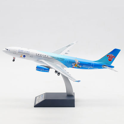 Inflight CHINA SOUTHERN AIRLINES AIRBUS A330-200 B-6057 1/200 diecast aircraft