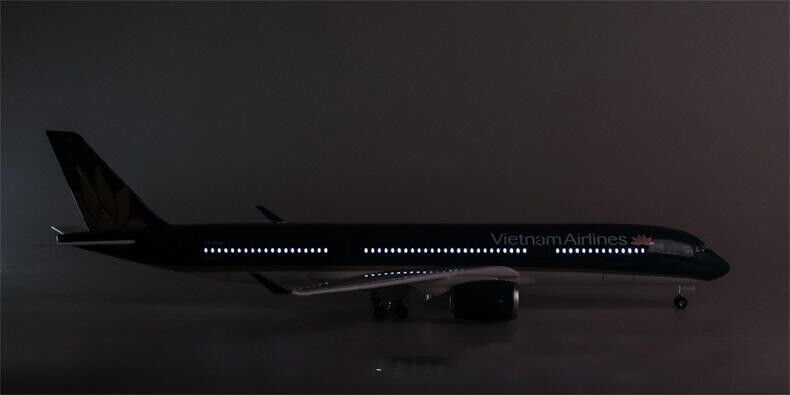 47CM Vietnam Airlines AIRBUS A350 Airplane Led Sound Light Resin Aircraft Model