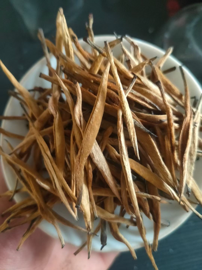 250g Yunnan Black Tea Big Gold Needle Yunnan Fengqing Black Tea Big Gold Bud