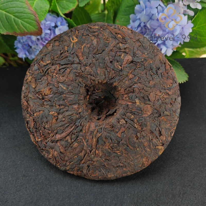357g Ripe Pu'er Tea Cake Yunnan Bulang Mountain Ancient Tree Pu'er Tea