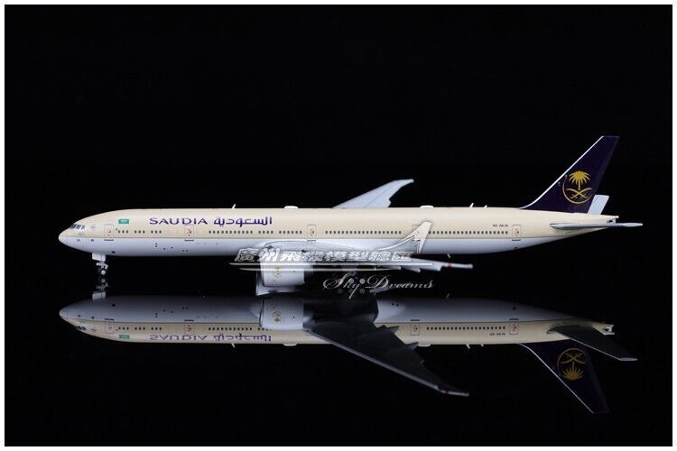 1:400 JC Wings Saudi BOEING 777-300ER Passenger Airplane Flap Down Diecast Model
